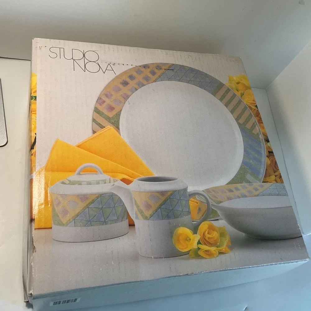 (5) Studio Nova Trivia Serving Set Creamer, Sugar, Platter,‎ Bowl Geometric NIB